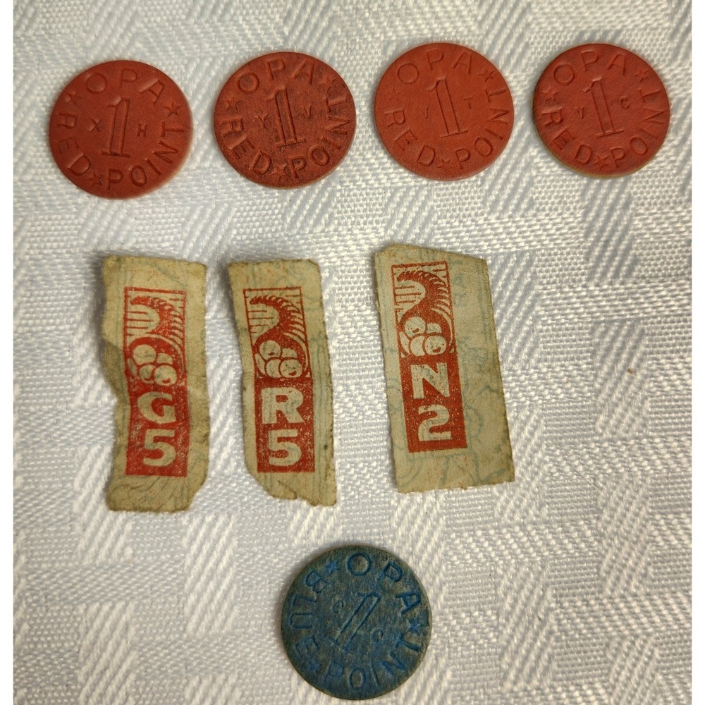 1 Blue & 4 Red Point OPA Tokens + 3 Paper 1942-1945 WW2 US Food Ration Tokens